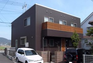 緩勾配屋根その７｜逆瀬川はうじんぐ　注文住宅外観