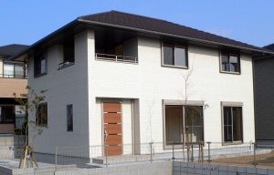 寄棟屋根その14｜逆瀬川はうじんぐ　注文住宅外観