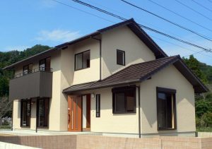 切妻屋根屋根その６｜逆瀬川はうじんぐ　注文住宅の外観